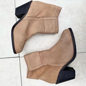 Sterling River Boots tan western booties leather size 6